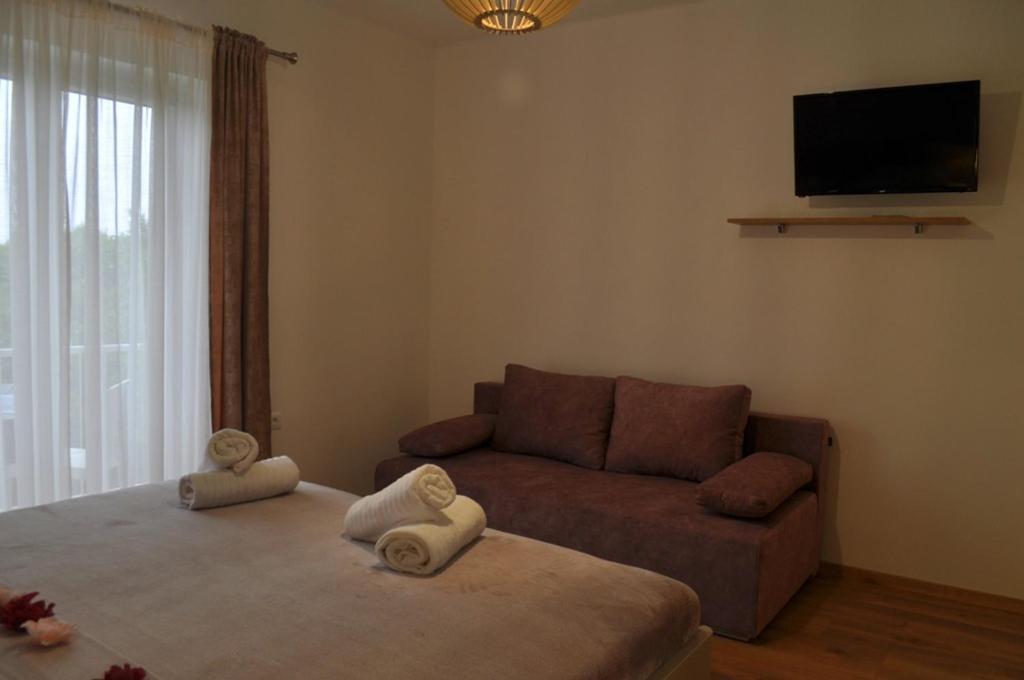 Apartments Ratko Tucepi Exterior photo